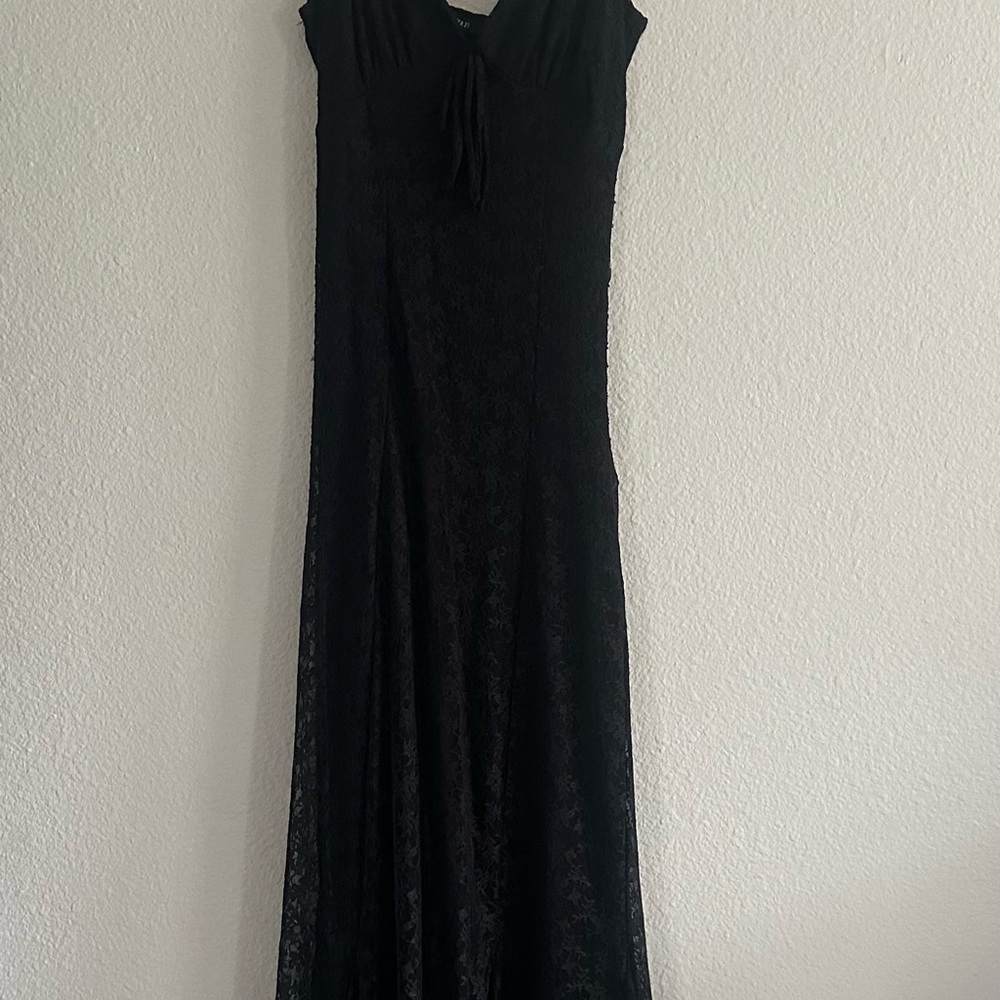 Forever 21 Black Maxi Dress